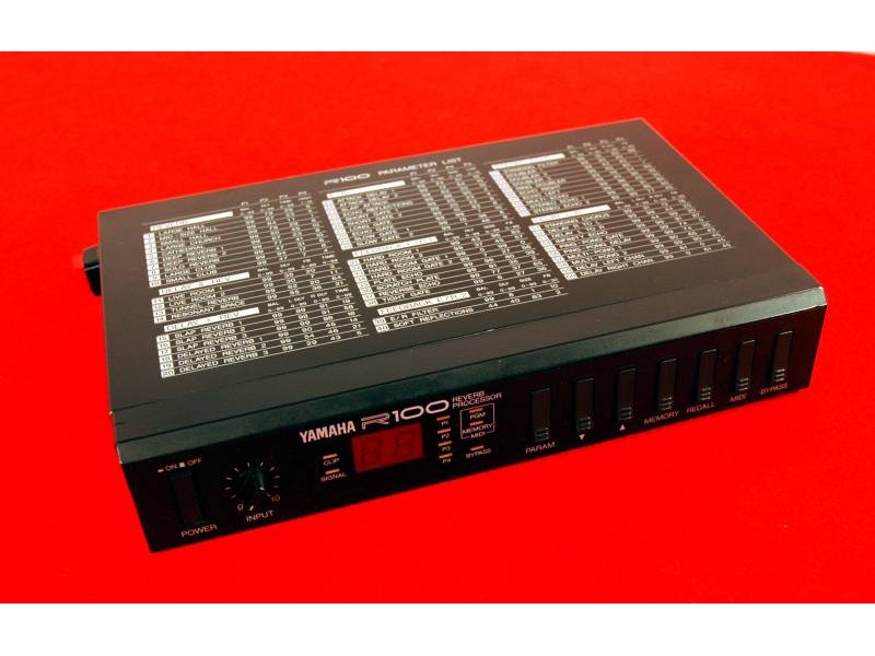 Yamaha R100 reverb - echo effects unit