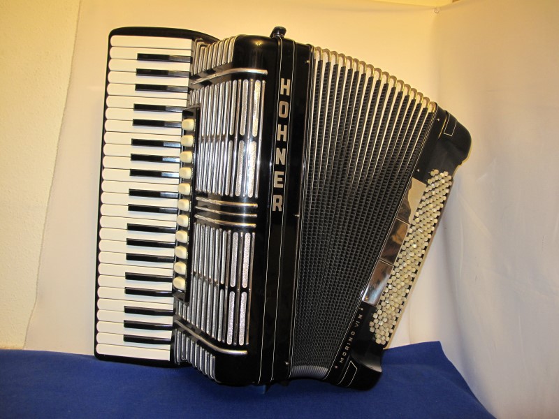 Hohner Morino VI N