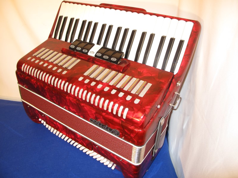 Aidi 3 voice 41-120 red piano accordion